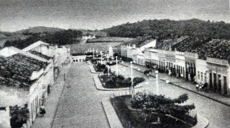 Aspectos arquitetônicos do Centro de Vicência. Acervo da biblioteca do IBGE, 1951.